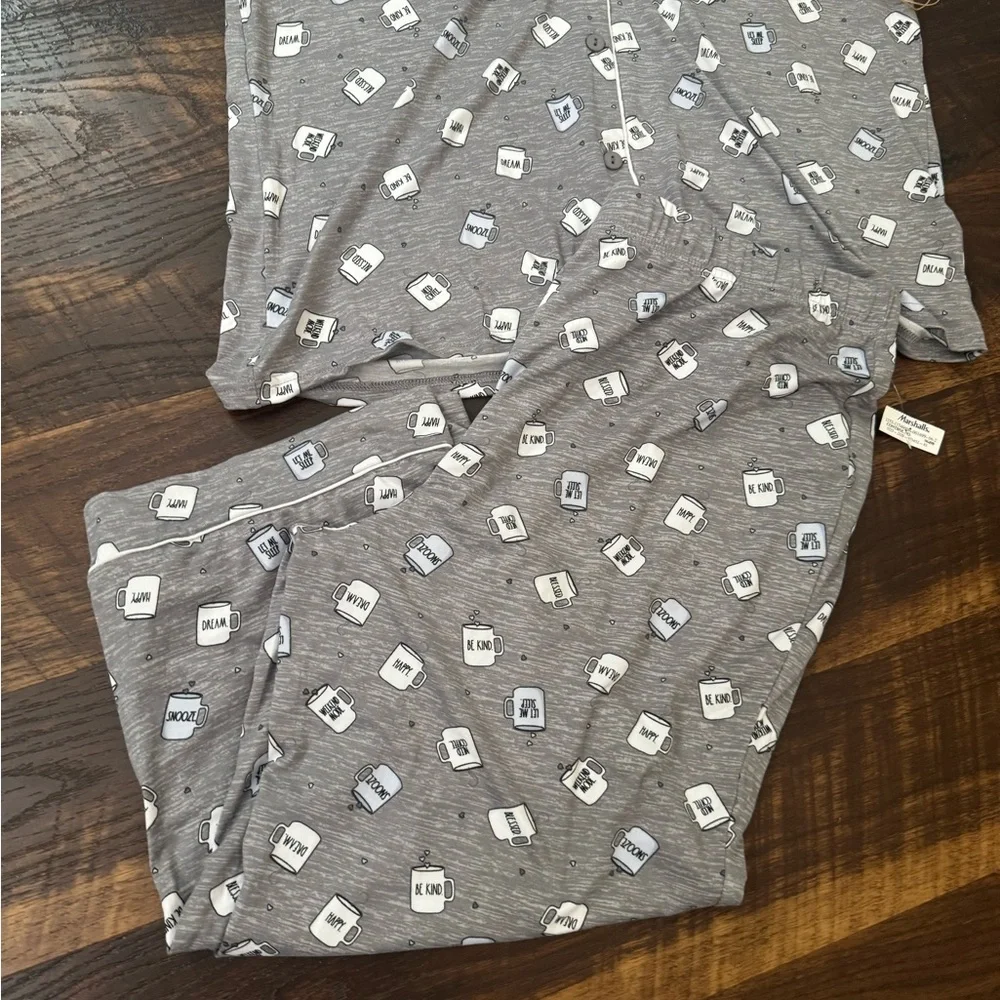 Rae Dunn comfortable gray
